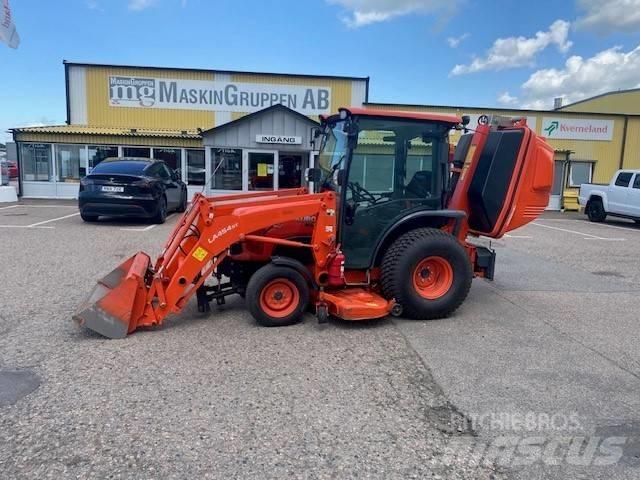 Kubota SWT37 Kompakt traktorok