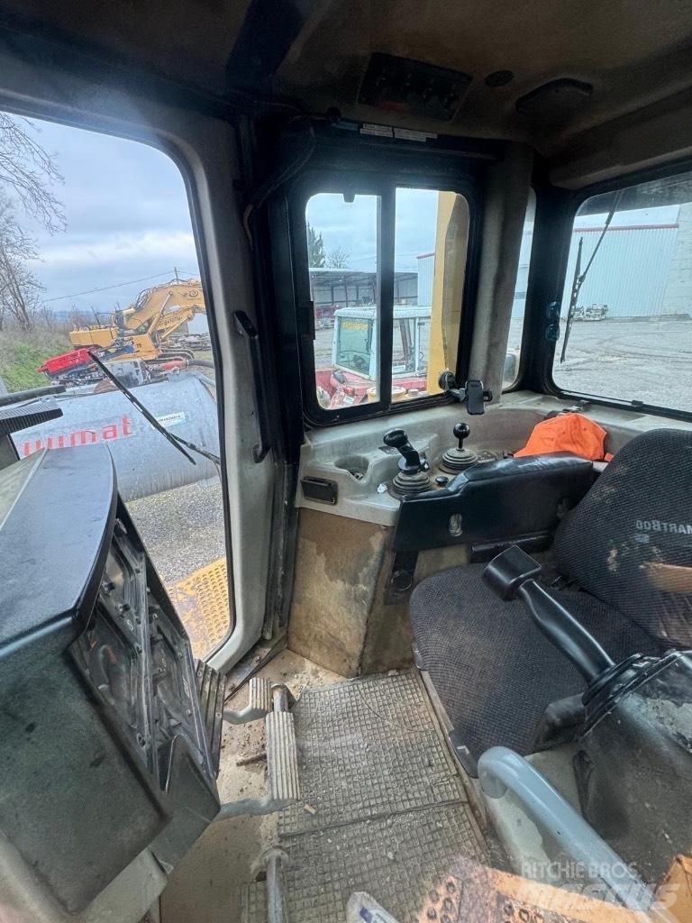 CAT D 6 R II DS XL lánctalpas dózerek