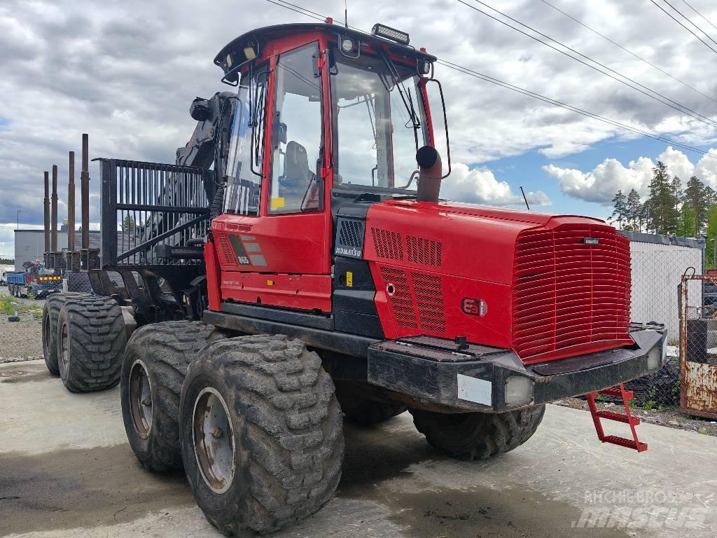 Komatsu 865 Kihordók