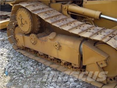 CAT D 5 H lánctalpas dózerek