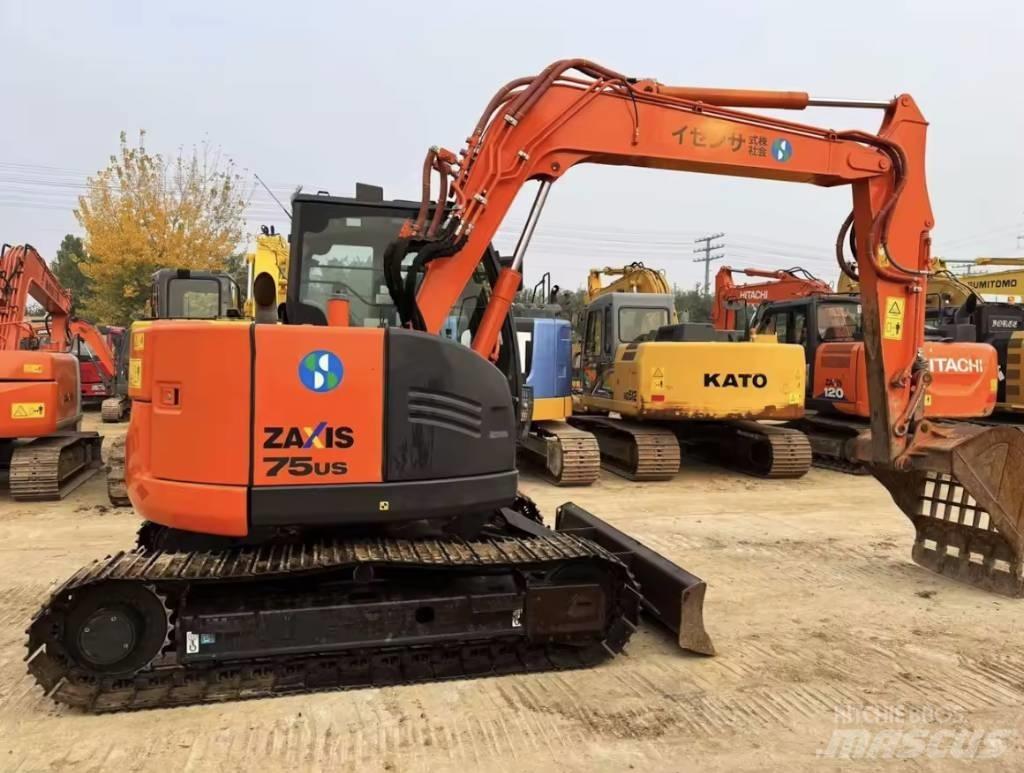 Hitachi ZX 75 US Közepes (midi) kotrók 7 t - 12 t