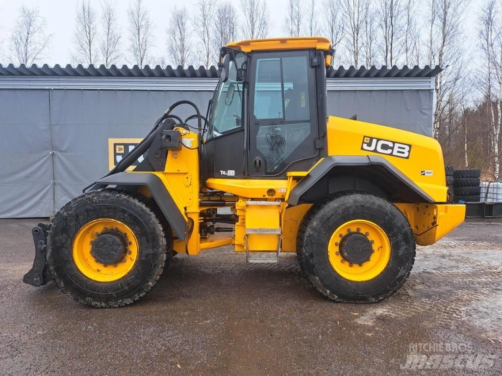 JCB 417 HT Gumikerekes homlokrakodók