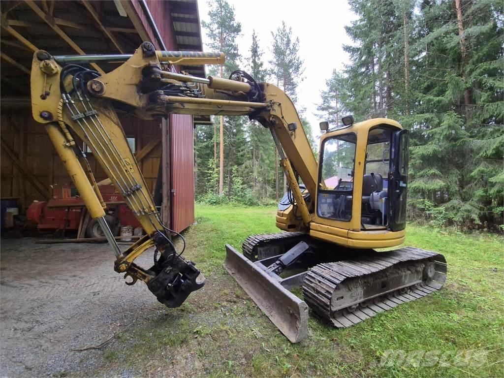 Komatsu PC75 UU Lánctalpas kotrók