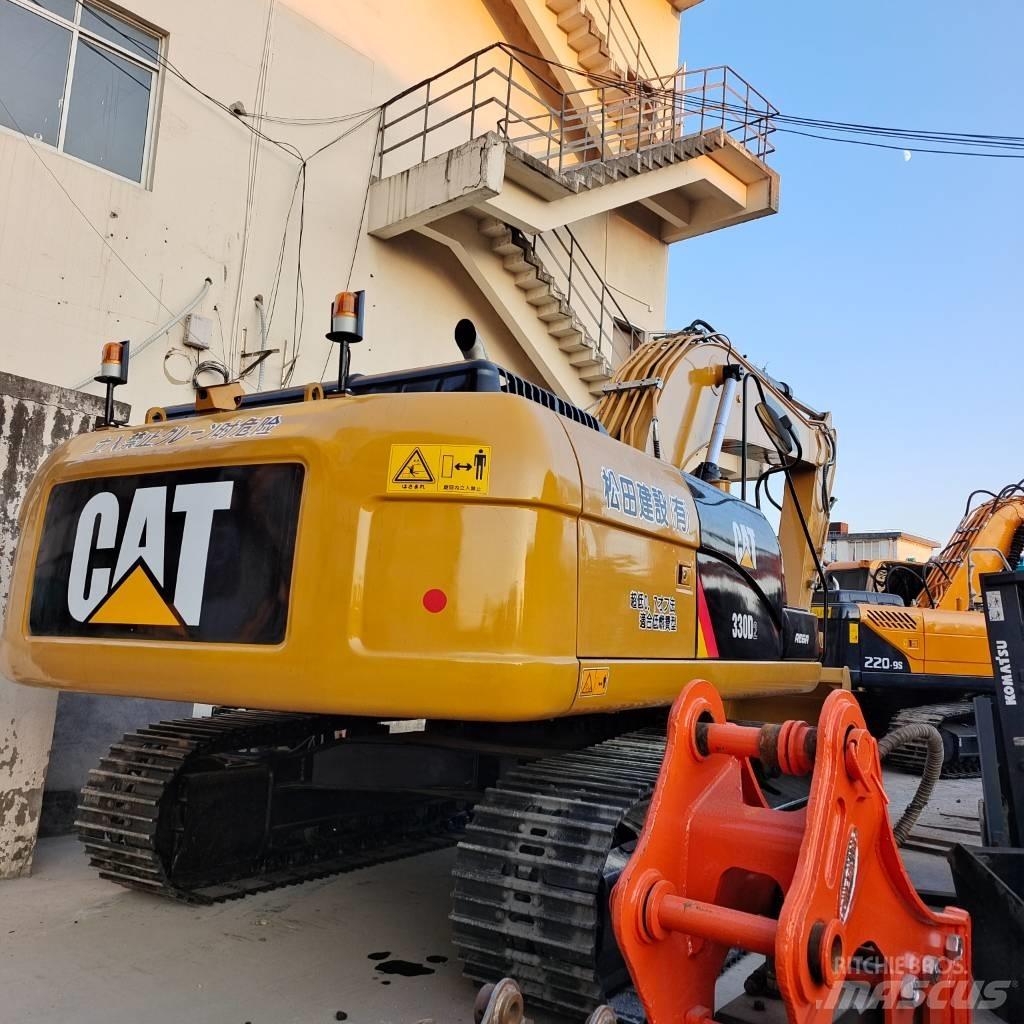 CAT 330 D Lánctalpas kotrók