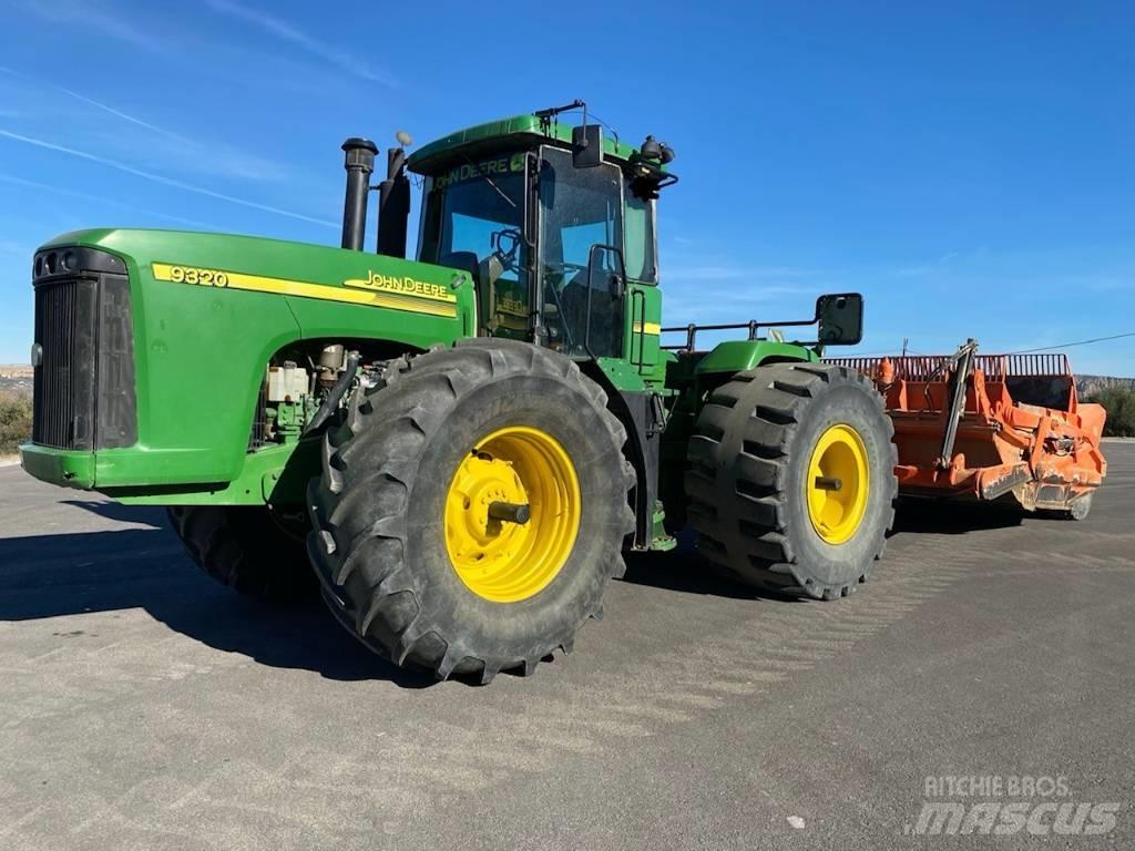 John Deere 9320 Traktorok