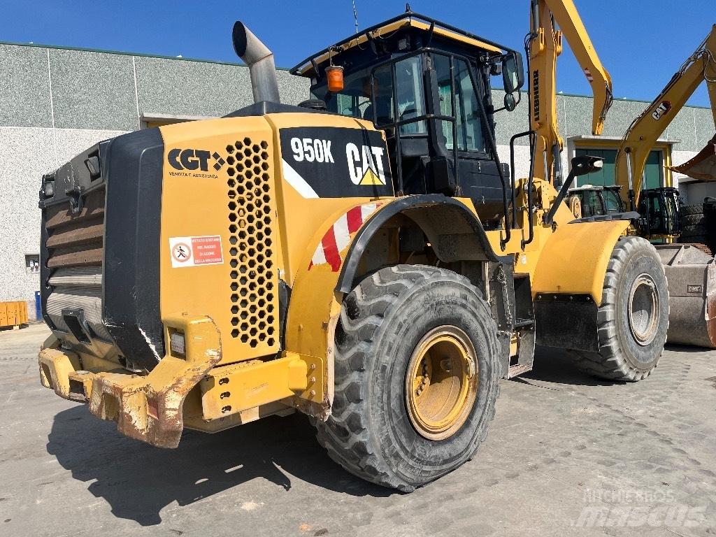 CAT 950 K Gumikerekes homlokrakodók