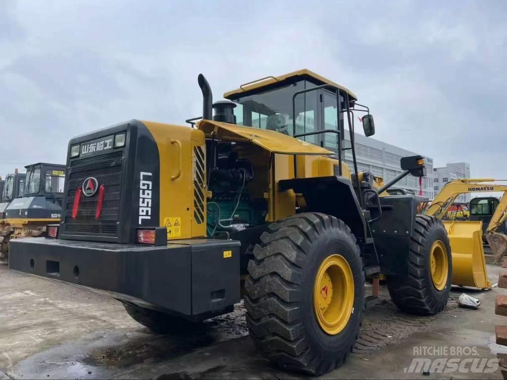 XCMG ZL 50 GN Gumikerekes homlokrakodók