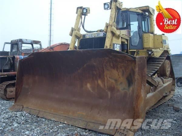 CAT D 9 R lánctalpas dózerek