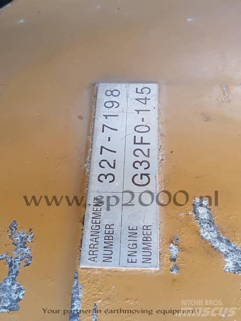 CAT 320 D Lánctalpas kotrók