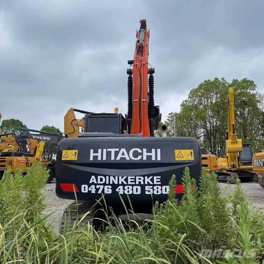 Hitachi ZX 200 Lánctalpas kotrók
