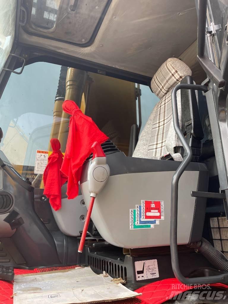 Komatsu PC220 Lánctalpas kotrók