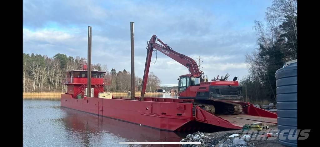  Cargo Ship Ganador munkacsónakok/uszályok