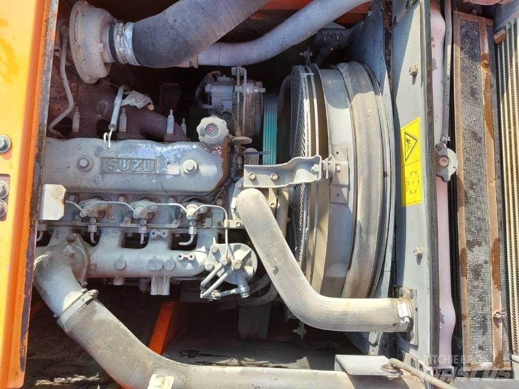 Hitachi ZX225USRLC Lánctalpas kotrók