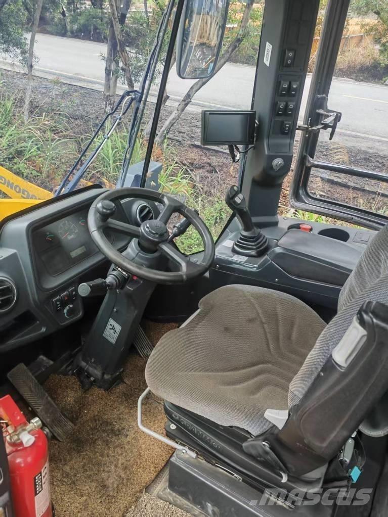 LiuGong 890 H Gumikerekes homlokrakodók