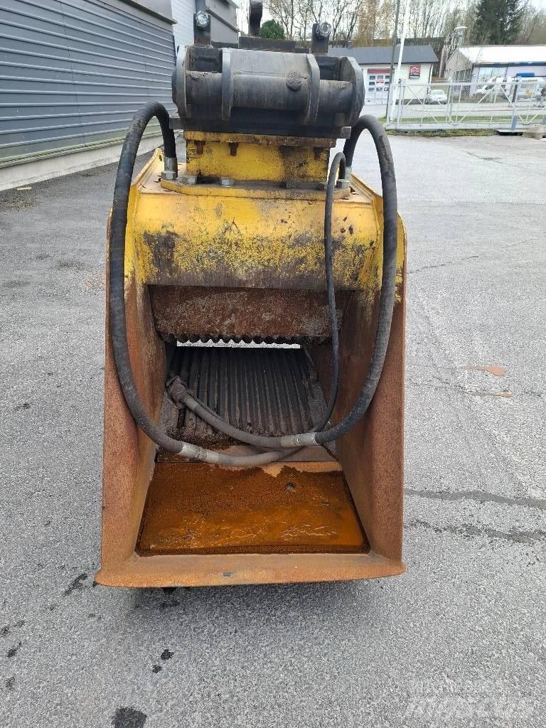 Epiroc BC 2100 Törő kanalak