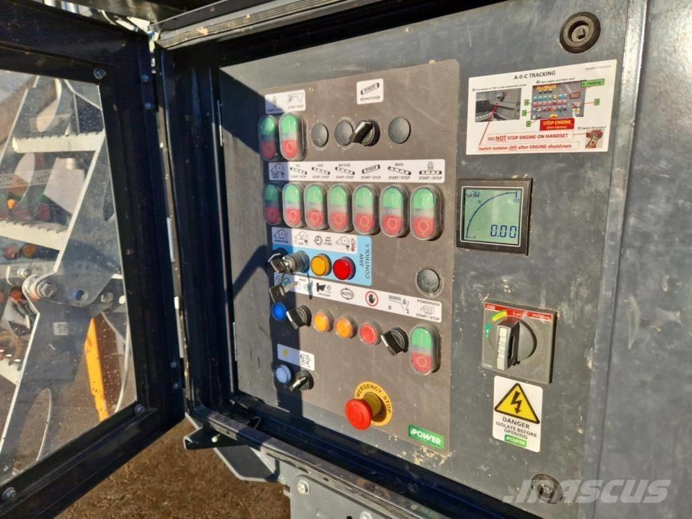 Barford 750J RS Mobil törőgépek