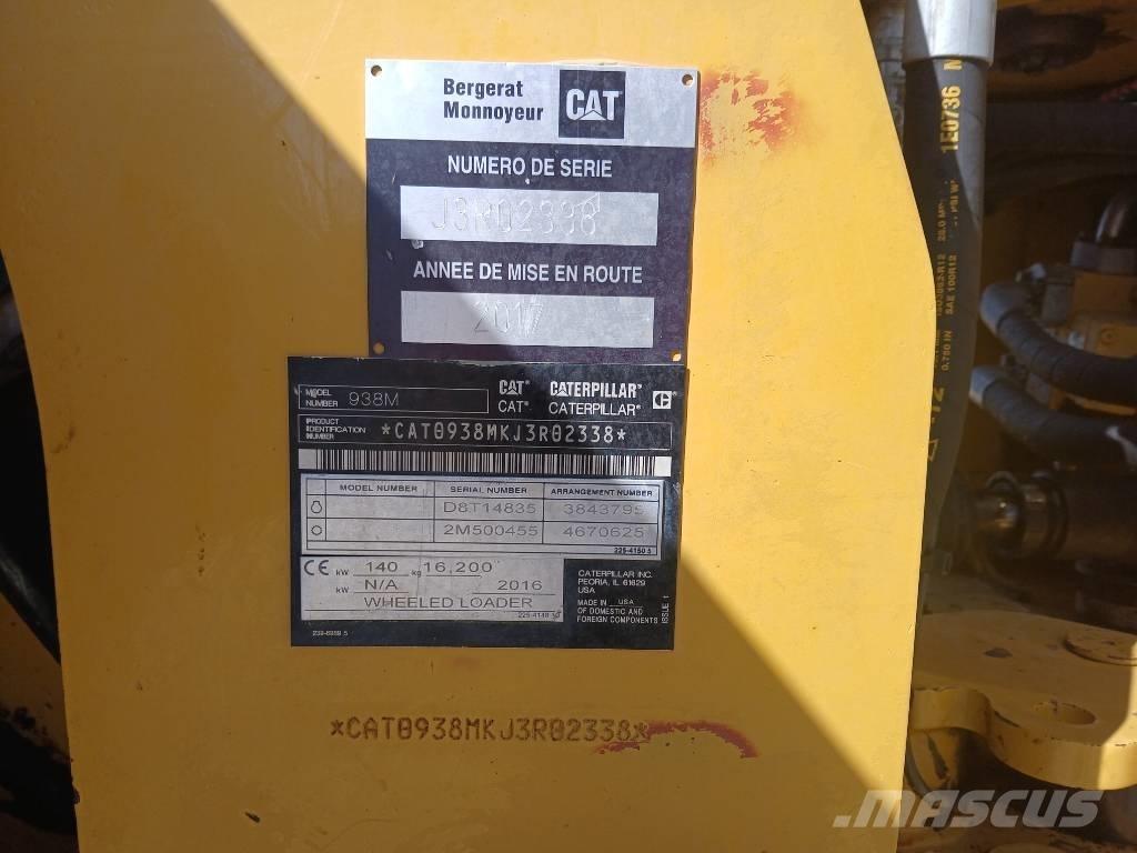 CAT 938 Gumikerekes homlokrakodók