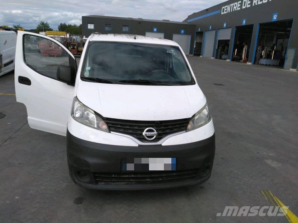 Nissan NV 200 Transporterek