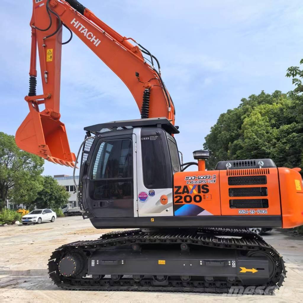 Hitachi ZX 200-3 G Lánctalpas kotrók