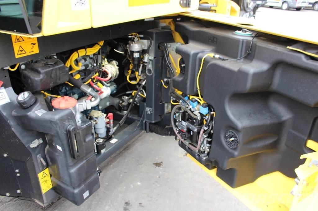 Bomag BW 154 AP-5 AM Ikerdobos hengerek