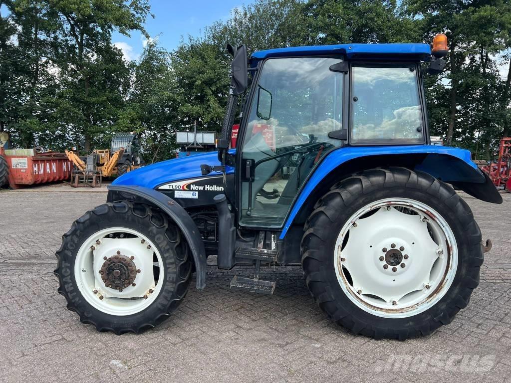 New Holland TL 90 Traktorok