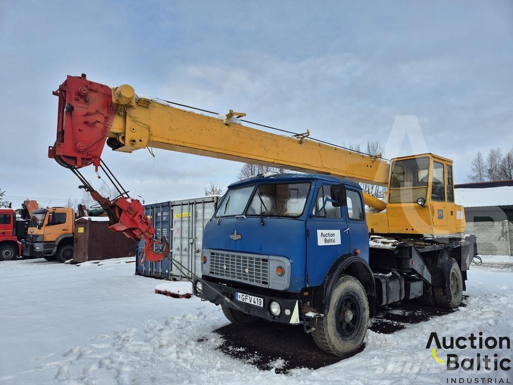 MAZ 5334 Darus teherautók