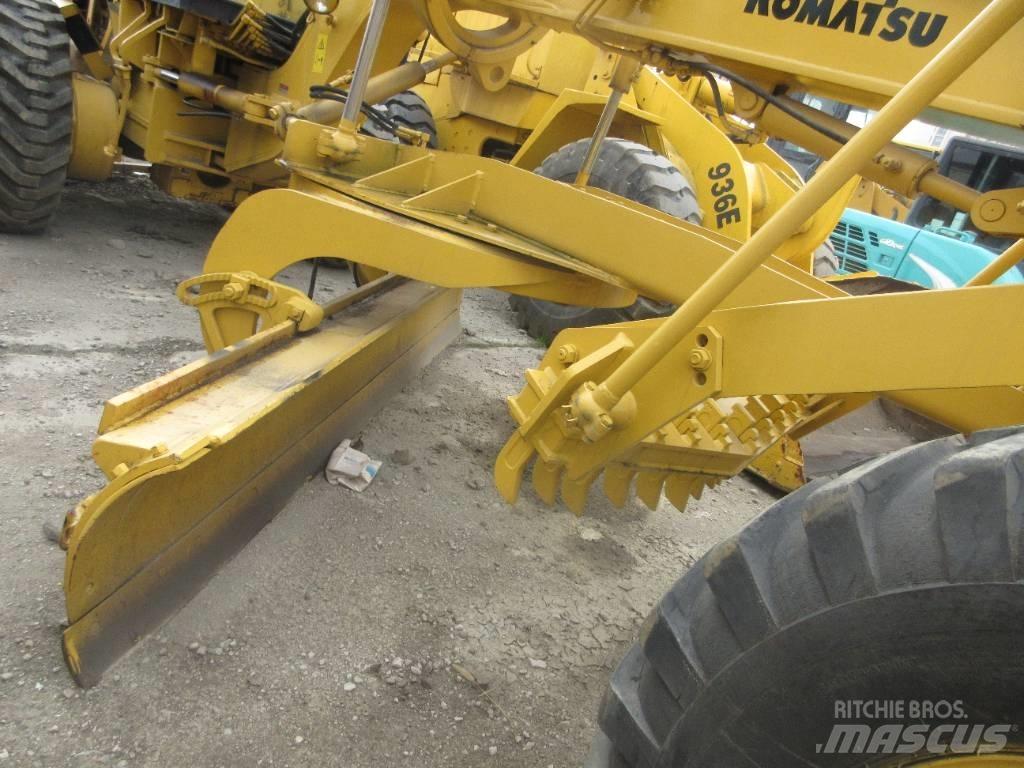 Komatsu GD 623 Gréderek