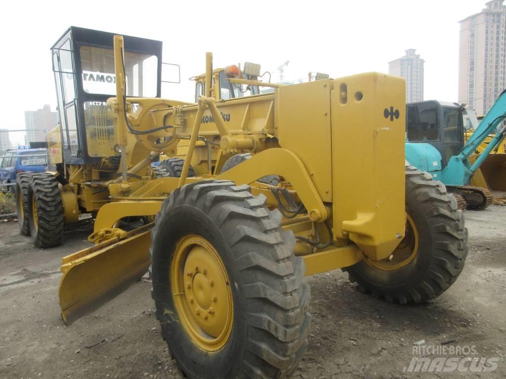 Komatsu GD 623 Gréderek