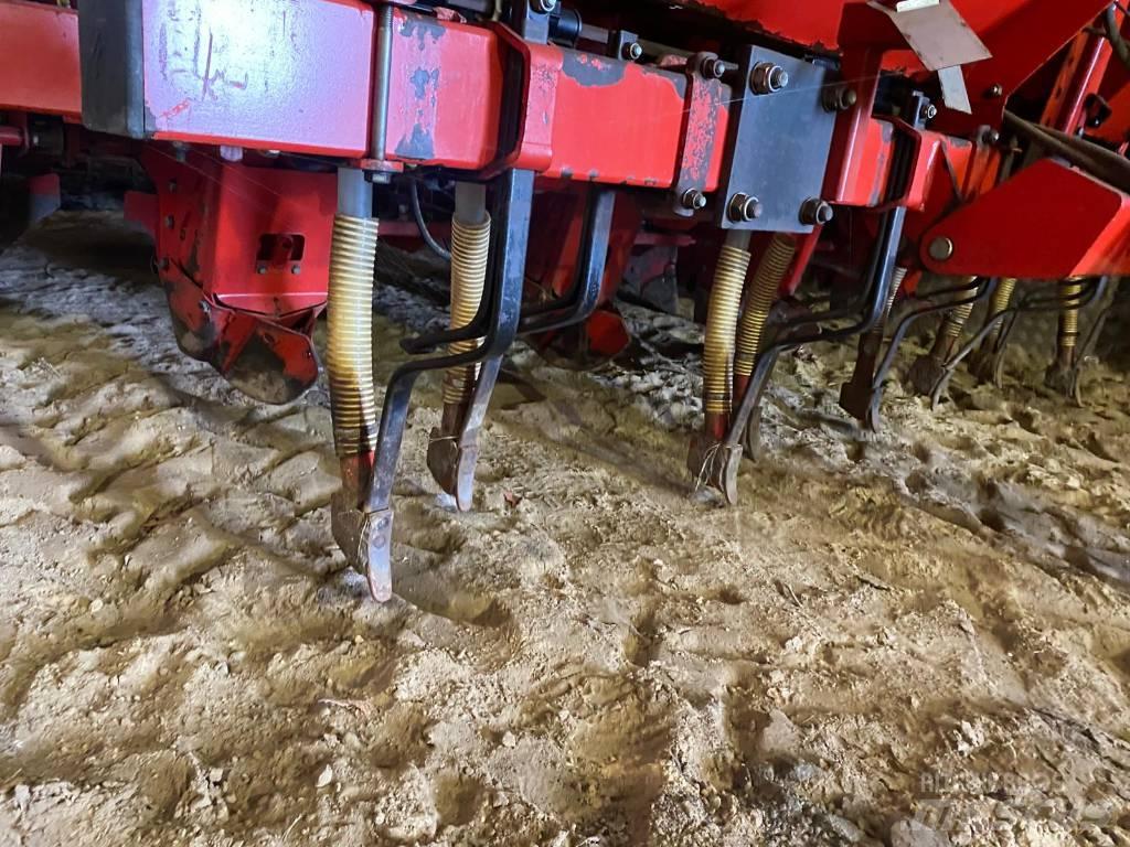 Kverneland UN 3200 Burgonya ültetők