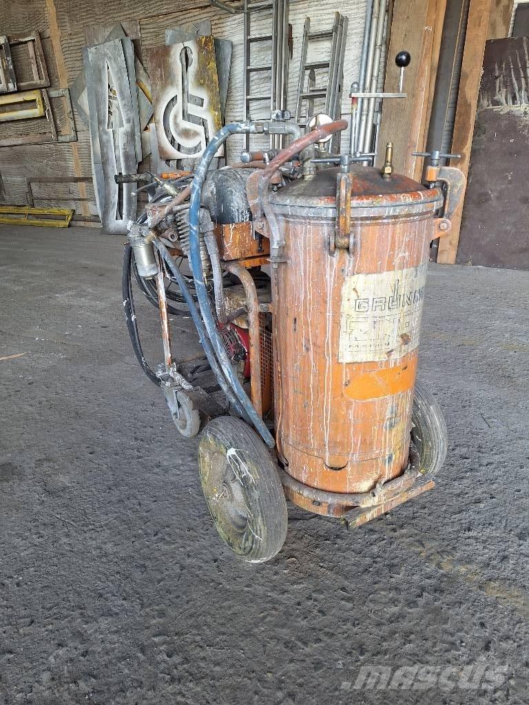  Grun Egyéb kommunális gépek