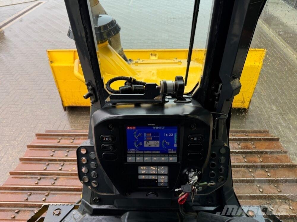 Komatsu D51PXi-24EO lánctalpas dózerek