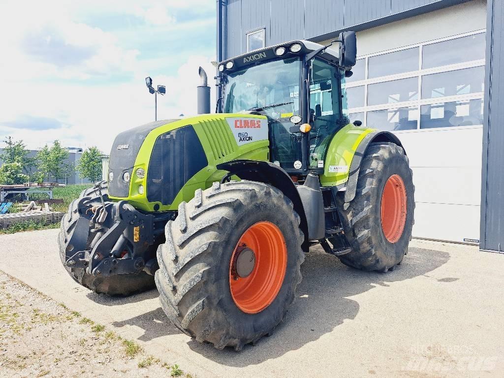 CLAAS Axion 850 Traktorok