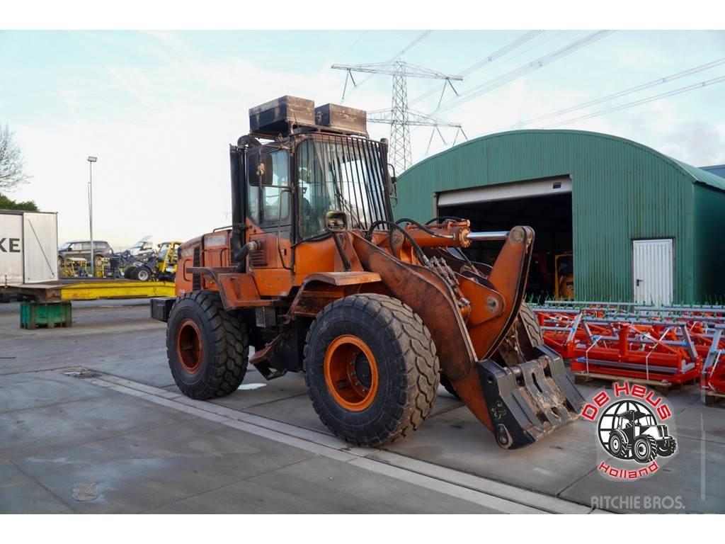 Doosan DL250 Gumikerekes homlokrakodók