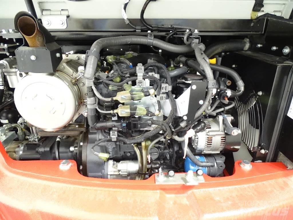 Kubota TB370 Mini kotrók < 7t
