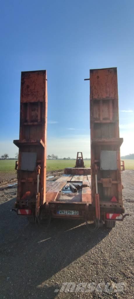 Fliegl DTS 240 Mélybölcsős