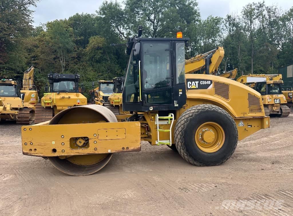 CAT CS 64 B Egydobos hengerek