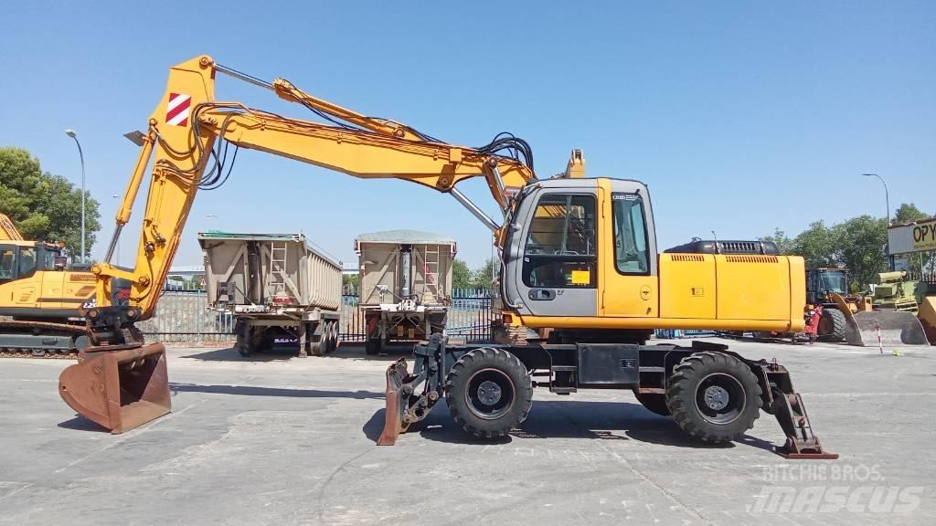 Hitachi ZX 180 W Gumikerekes kotrók