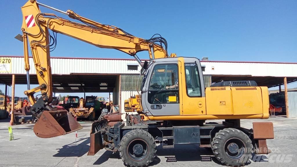 Hitachi ZX 180 W Gumikerekes kotrók