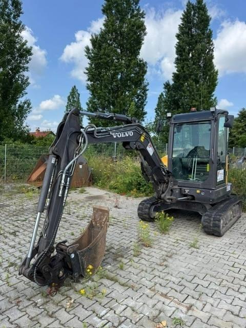 Volvo ECR35D Mini kotrók < 7t