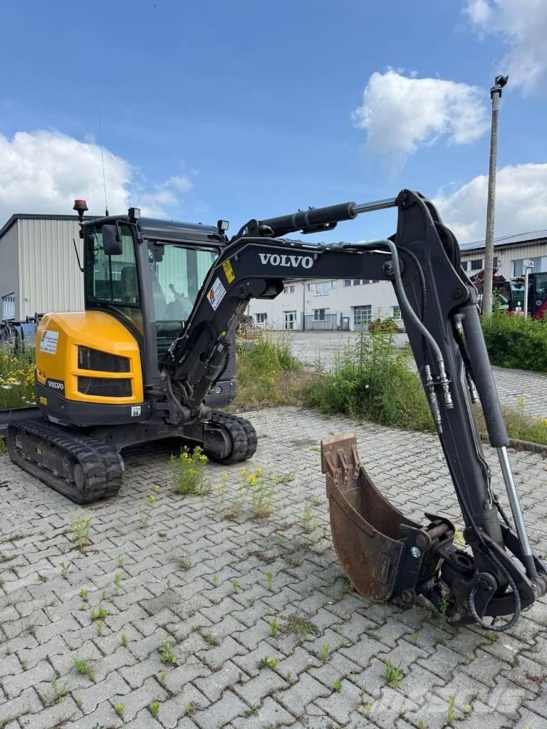 Volvo ECR35D Mini kotrók < 7t