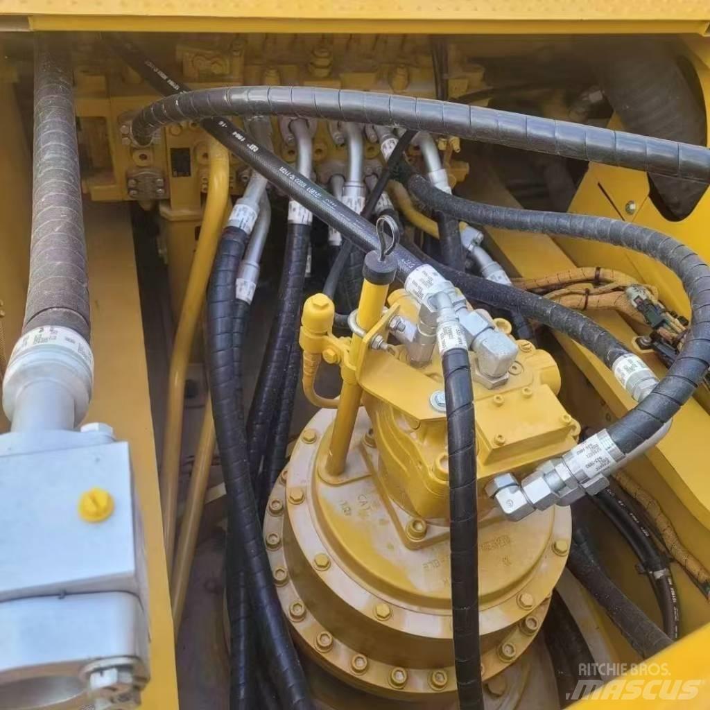 CAT 336GC Lánctalpas kotrók