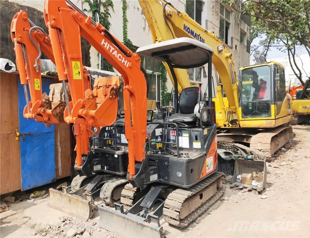 Hitachi ZX 17 U-2 Mini kotrók < 7t