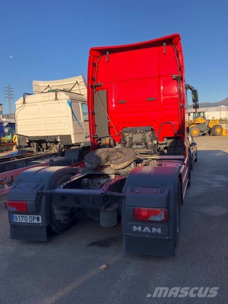 MAN TGA 18.480 Nyergesvontatók