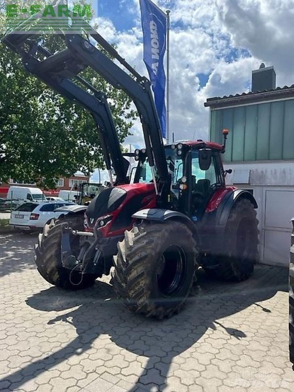 Valtra n155ea Traktorok
