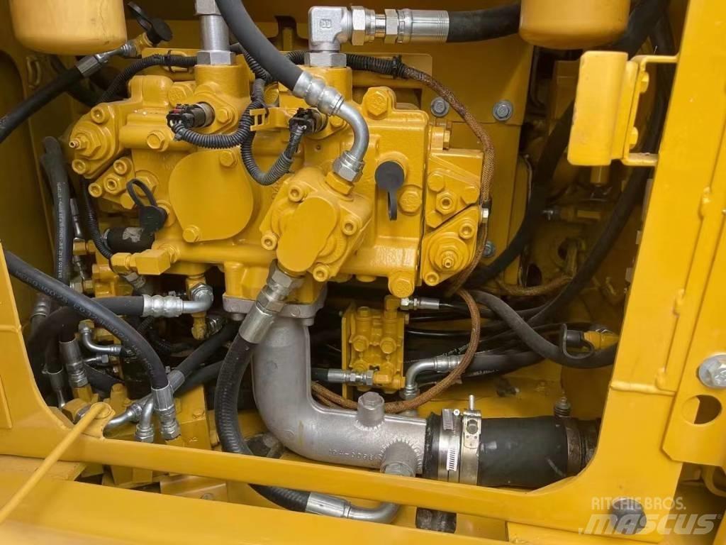 CAT 312D2GC Közepes (midi) kotrók 7 t - 12 t