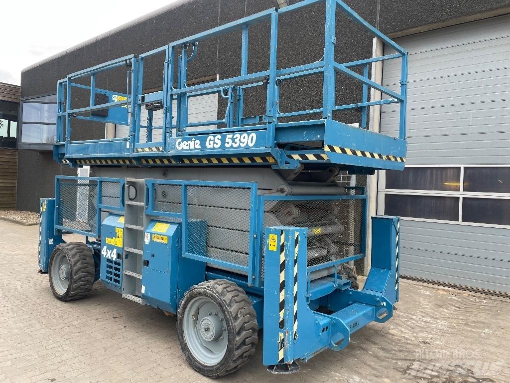 Genie GS5390 Ollós emelők