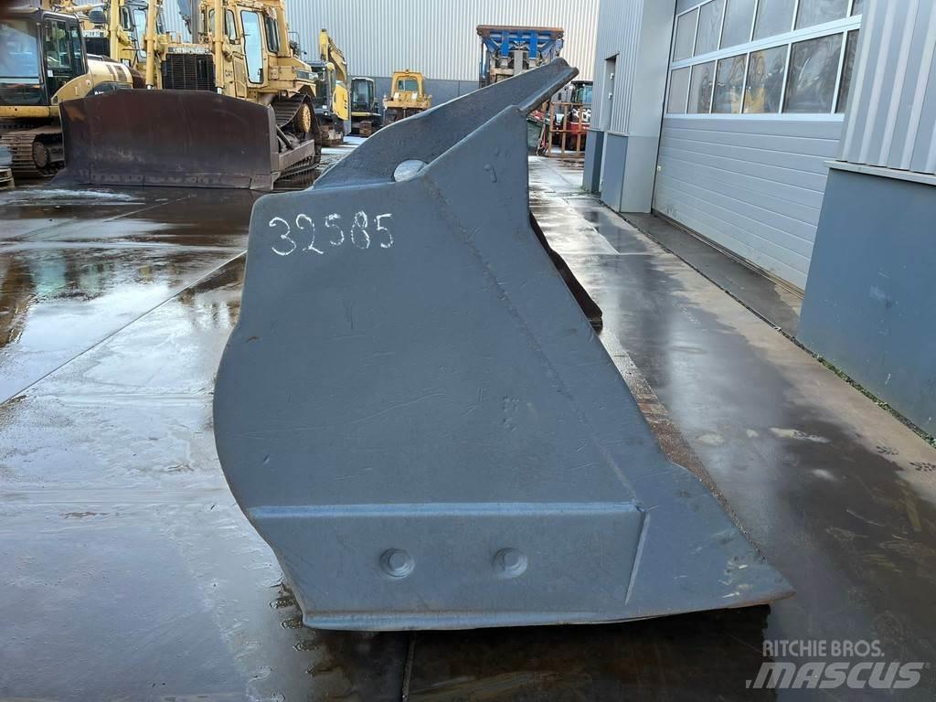 CAT Bucket 950 Kanalak