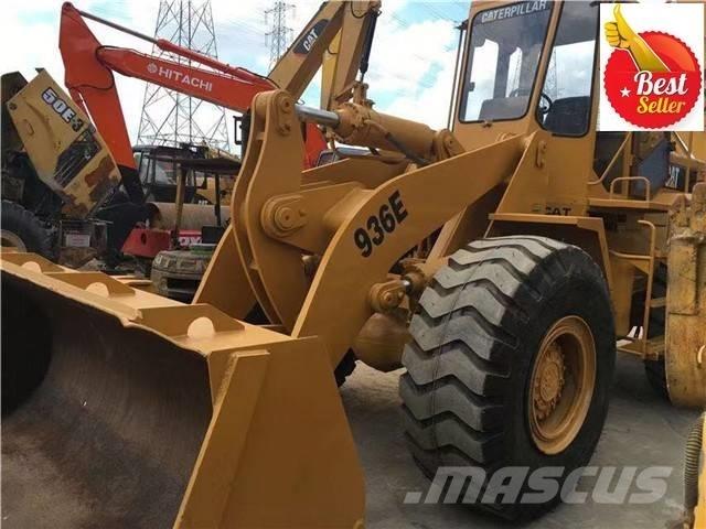 CAT 936 E Gumikerekes homlokrakodók