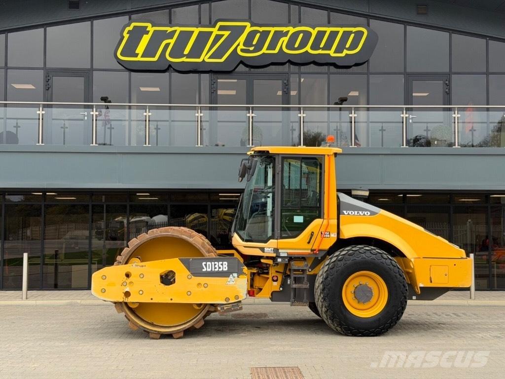Volvo SD 135 B Egydobos hengerek