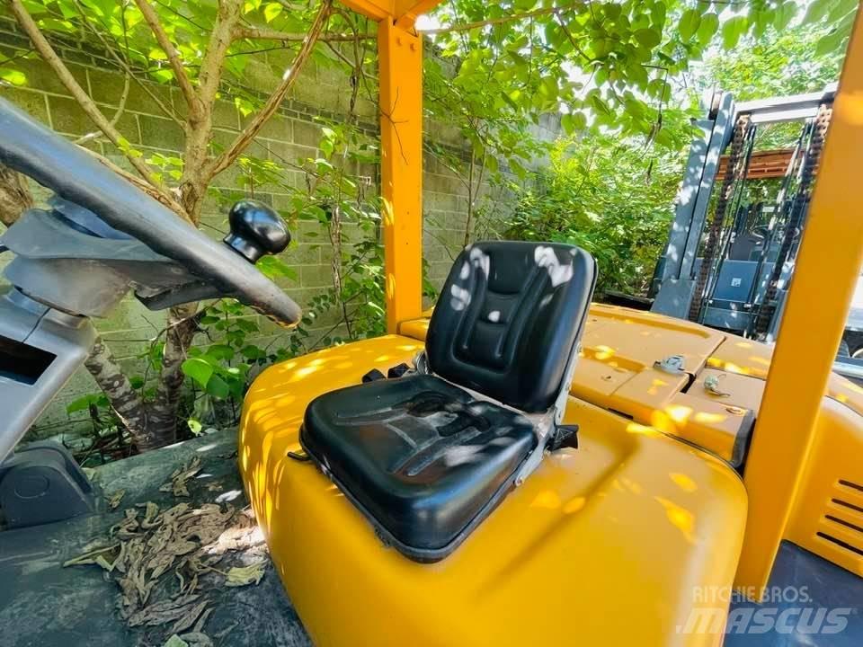 Komatsu wa470 Gumikerekes homlokrakodók